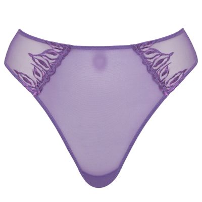 Curvy Kate Flare Deep Thong -stringit Amethyst Purple Hieman braziliantyyliset stringit korkeilla jalanteillä. S / 34-36 - 2XL / 50 CK-087207-AMP