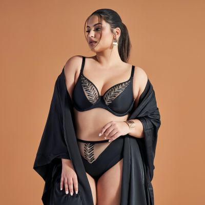 Ava Goddess UW Soft Bralette -rintaliivit Black Kaarituettu ja toppaamaton liivi yhdellä pystysaumalla. 65-105, D-L AV2118-BLK